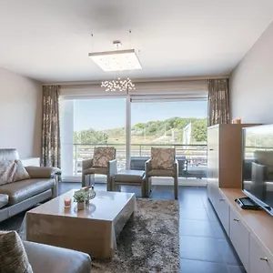 Huswell - Bright With Parking Near The Apartment Bredene